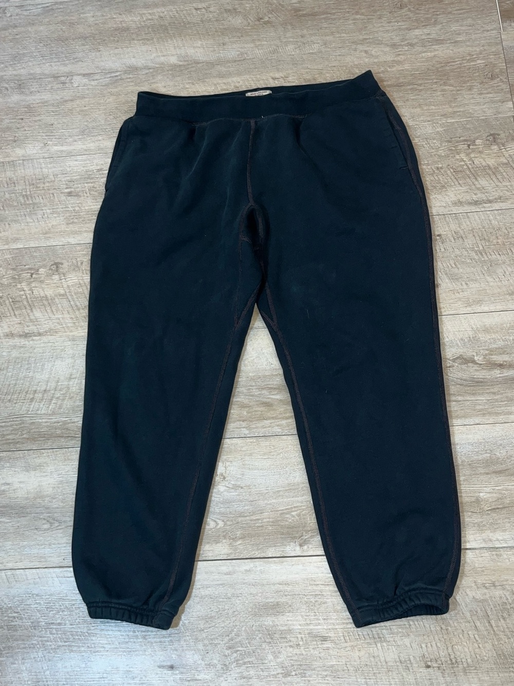 Wallace & Barnes Men’s Heavy Weight Fleece Joggers Size Large